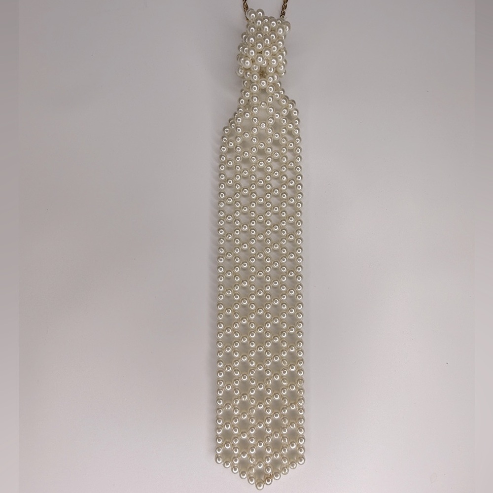 Vintage Faux Pearl Necktie - Picture 4 of 6